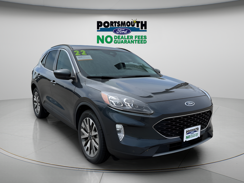 2022 Ford Escape Titanium