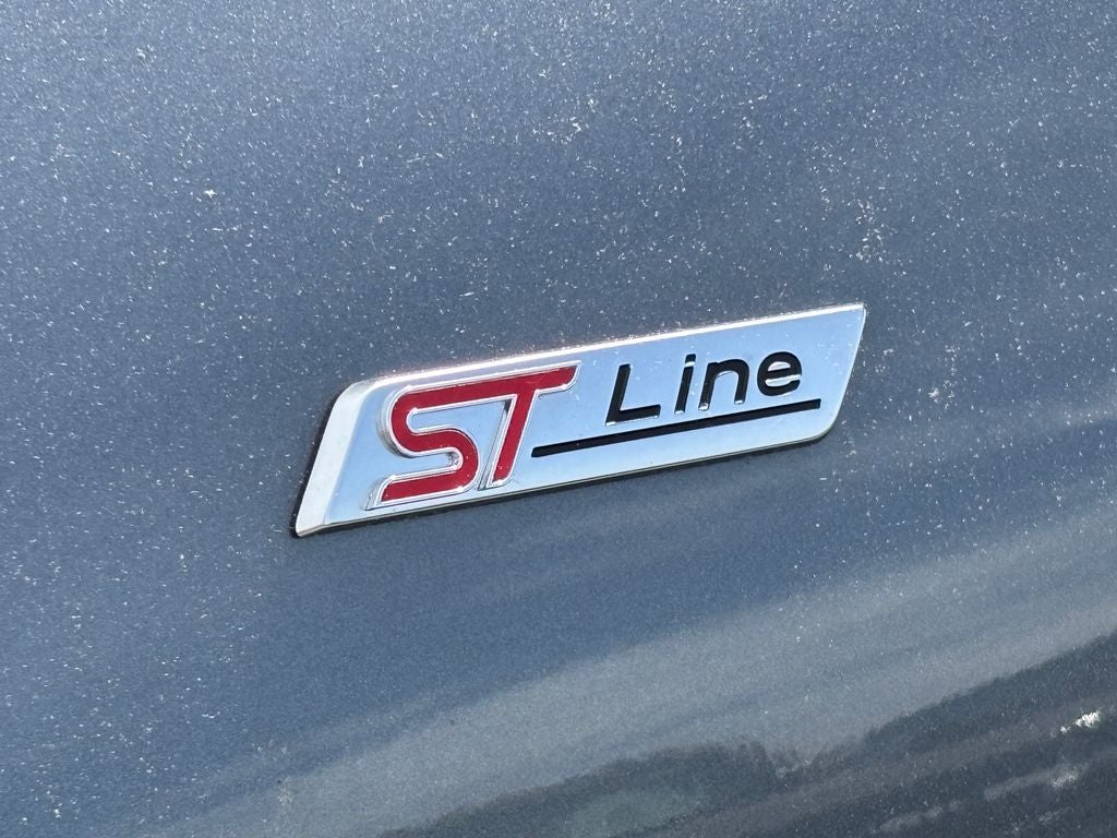 2025 Ford Escape ST-Line Select