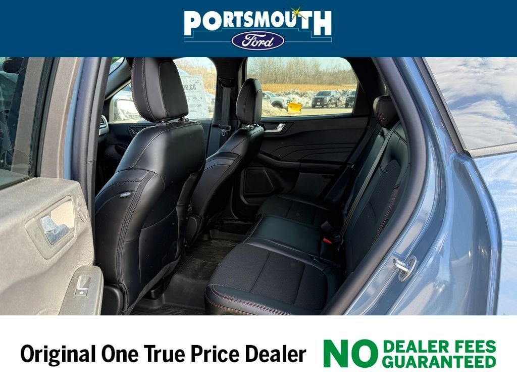 2025 Ford Escape ST-Line Select