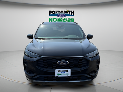 2025 Ford Escape ST-Line Elite