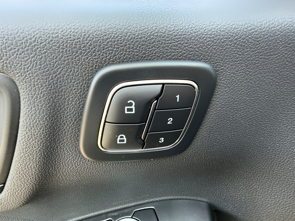 2025 Ford Escape ST-Line Elite