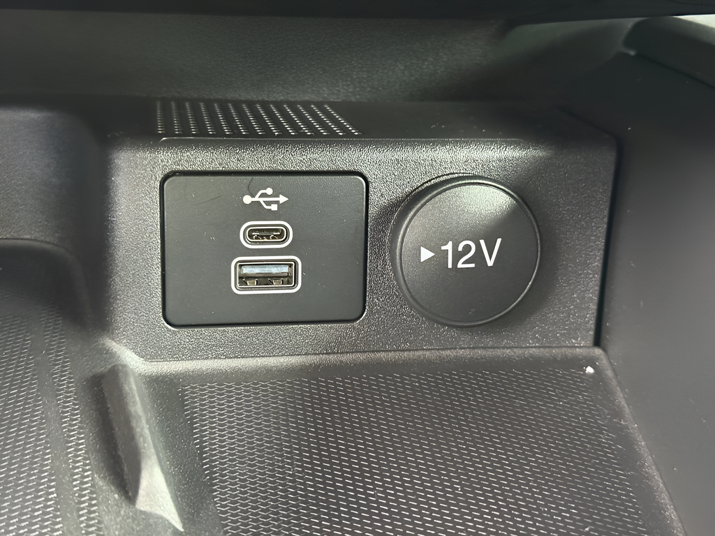 2025 Ford Escape ST-Line Elite