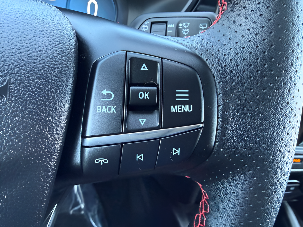 2025 Ford Escape ST-Line Elite