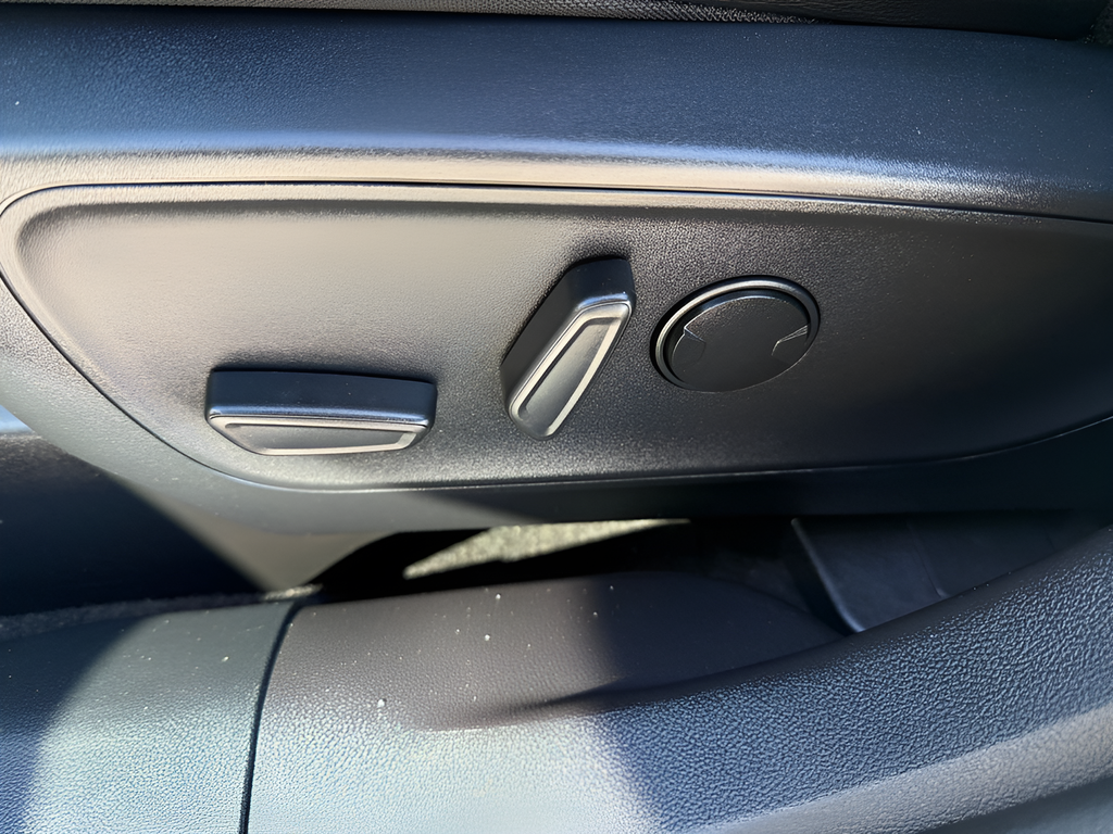 2025 Ford Escape ST-Line Elite