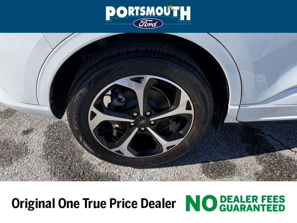 2025 Ford Escape ST-Line Elite