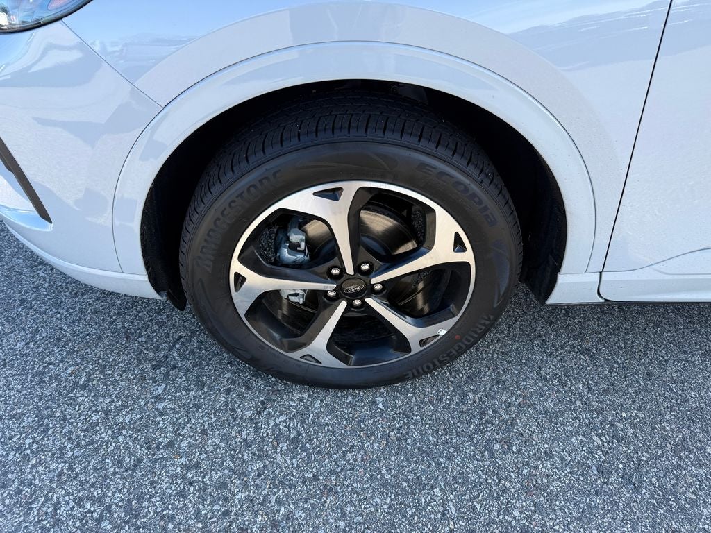 2025 Ford Escape ST-Line Elite