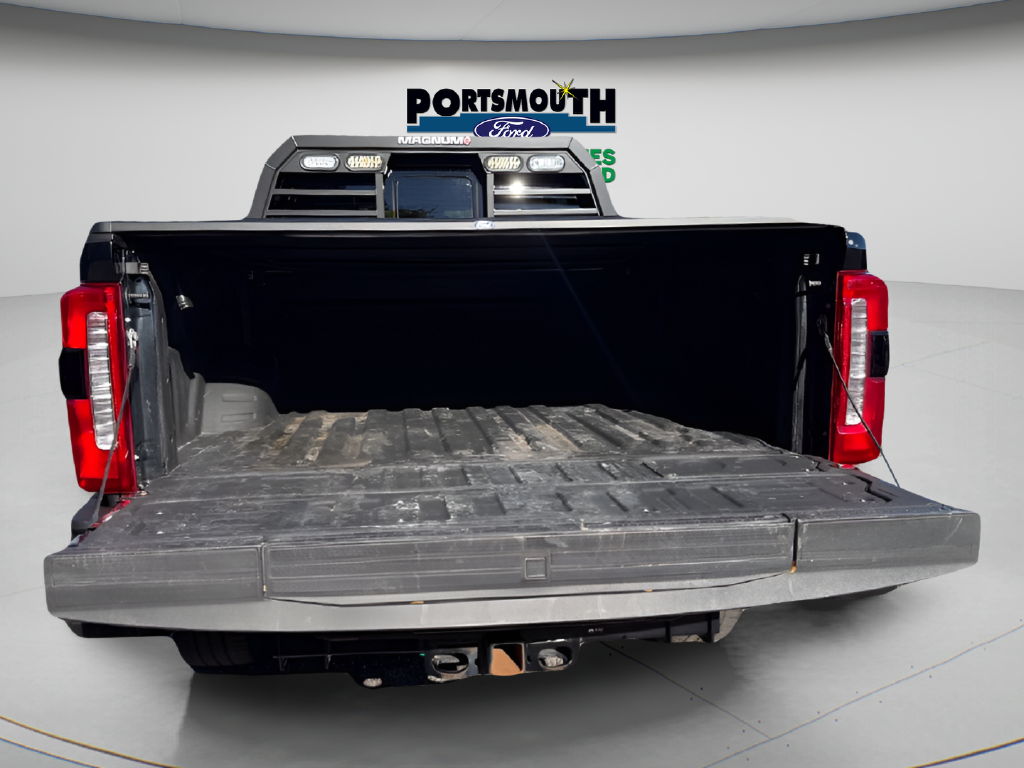 2023 Ford F-350SD Lariat