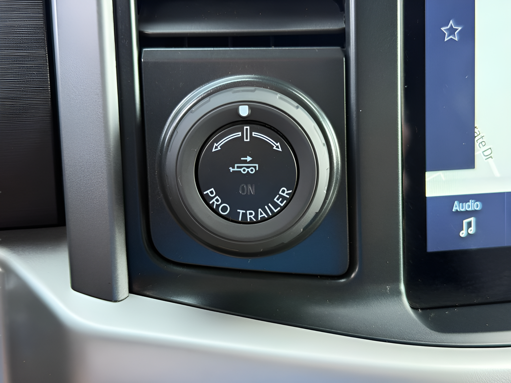 2022 Ford F-150 XLT Crew Cab