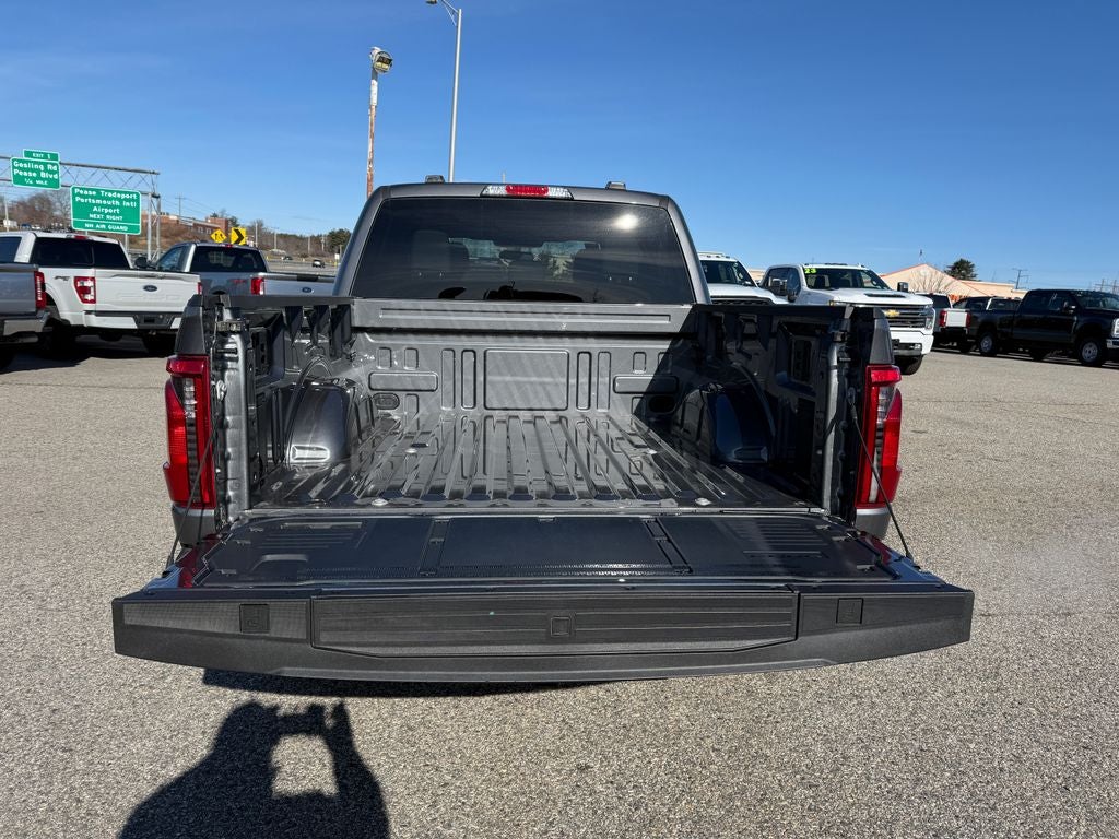 2025 Ford F-150 XLT Crew Cab