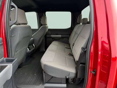 2025 Ford F-150 XLT Crew Cab