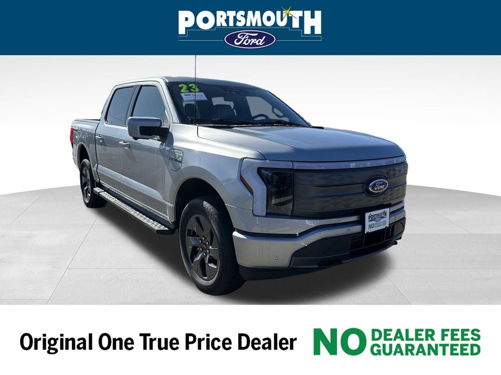 2023 Ford F-150 Lightning Lariat Crew Cab