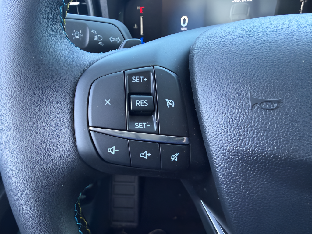 2025 Ford Maverick Lobo Standard