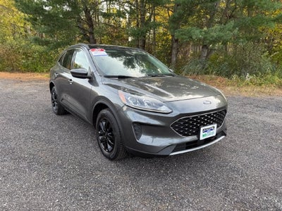 2020 Ford Escape SE