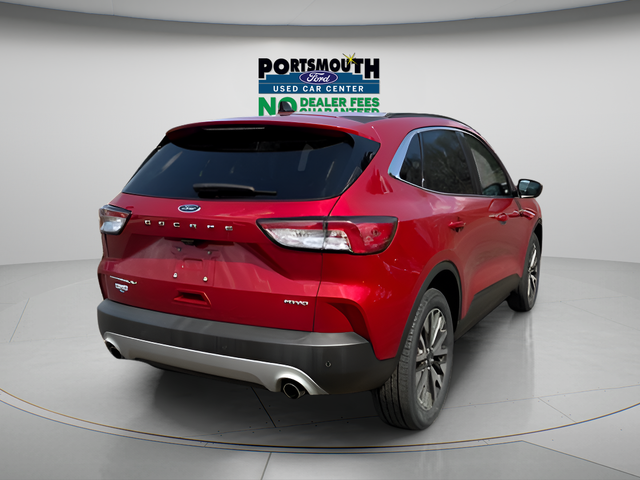 2022 Ford Escape Titanium