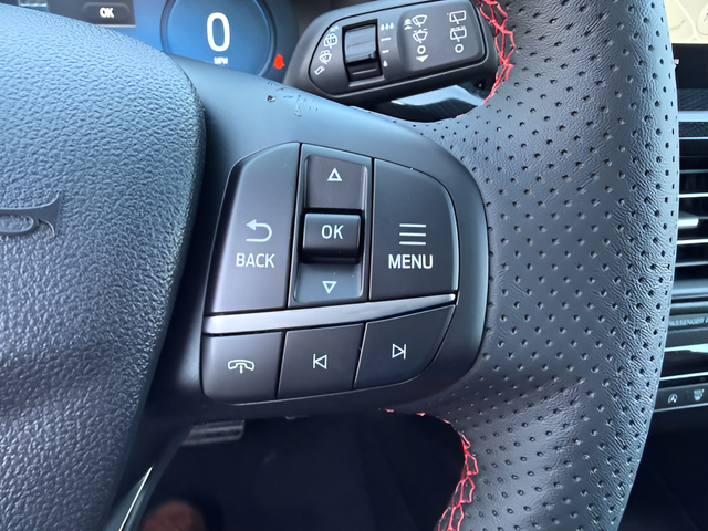 2023 Ford Escape ST-Line Select