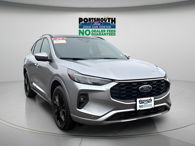2024 Ford Escape ST-Line Elite AWD 2.0L's photo