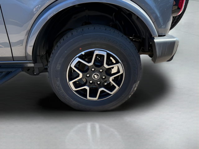2021 Ford Bronco Outer Banks 2 Door