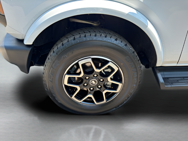 2025 Ford Bronco Outer Banks W/ Hard Top
