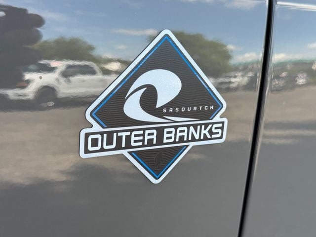 2025 Ford Bronco Outer Banks w/ Sasquatch Pkg.