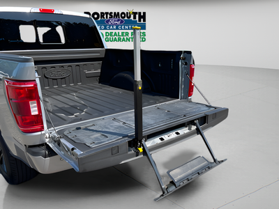 2023 Ford F-150 XLT Crew Cab
