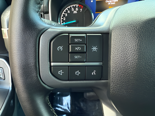 2023 Ford F-150 XLT Crew Cab