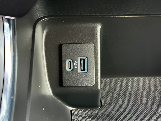 2023 Ford F-150 XLT Crew Cab