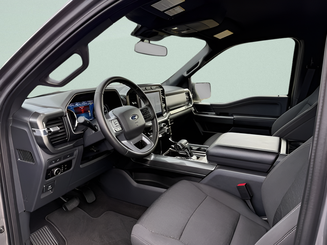 2023 Ford F-150 XLT Crew Cab