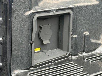 2023 Ford F-150 XLT Crew Cab