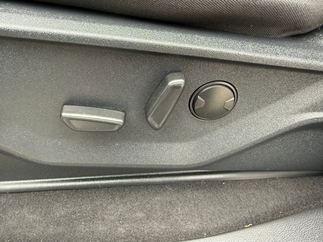 2023 Ford F-150 XLT Crew Cab