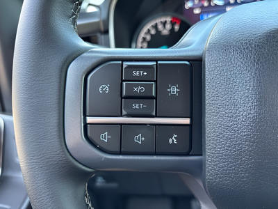 2023 Ford F-150 XLT Crew Cab