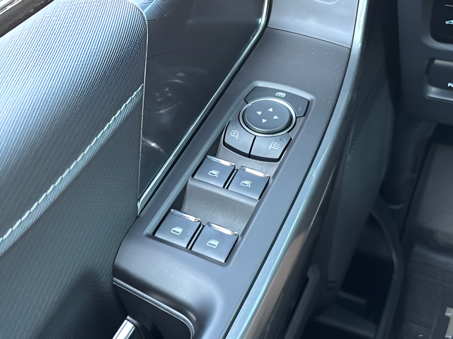 2023 Ford F-150 XLT Crew Cab