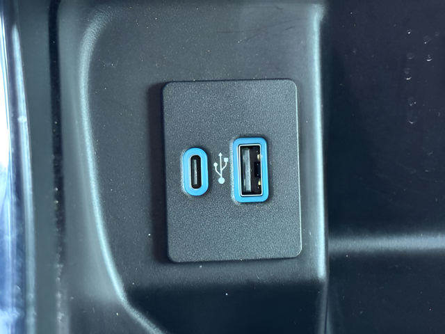 2023 Ford F-150 XLT Crew Cab