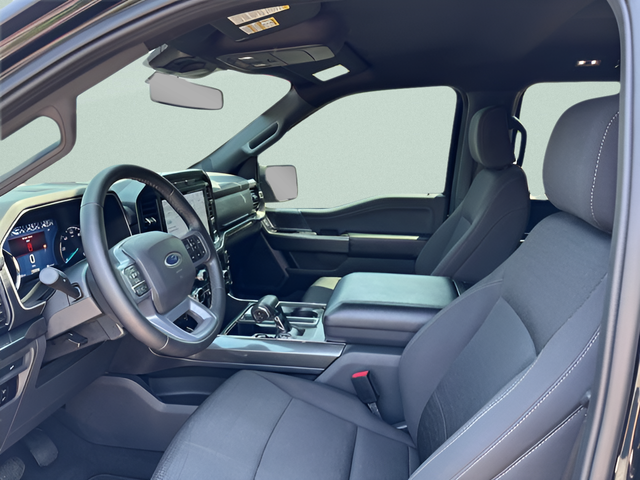 2023 Ford F-150 XLT Crew Cab