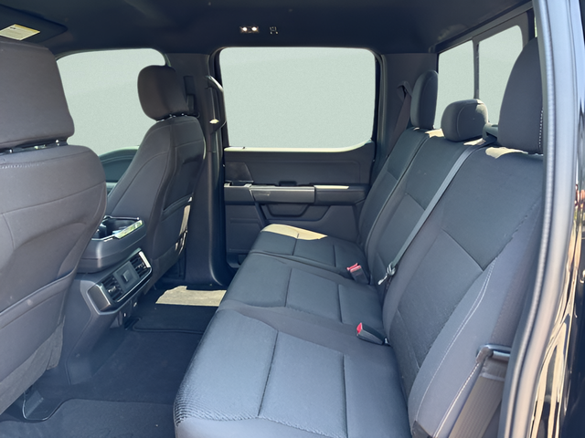 2023 Ford F-150 XLT Crew Cab