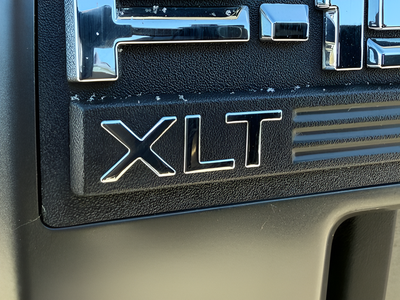 2023 Ford F-150 XLT Crew Cab