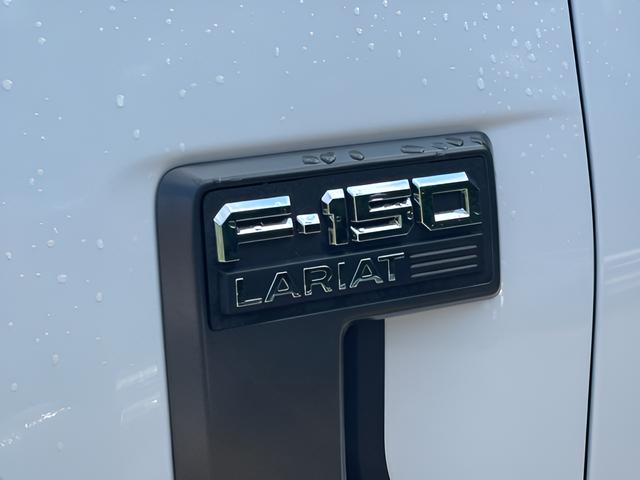 2023 Ford F-150 Lariat Crew Cab
