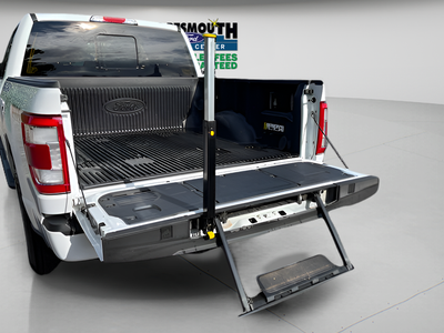 2023 Ford F-150 Lariat Crew Cab