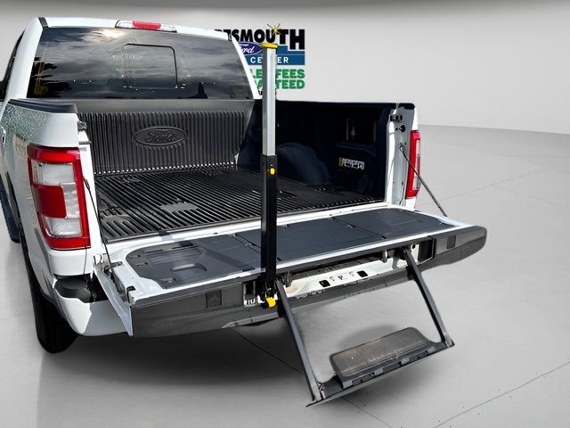2023 Ford F-150 Lariat Crew Cab
