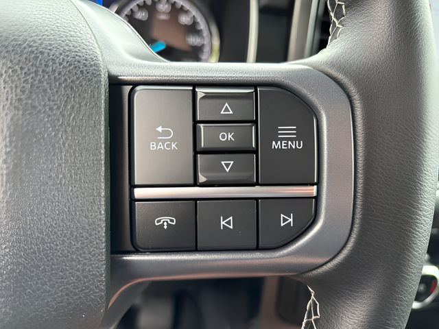 2023 Ford F-150 XLT Crew Cab