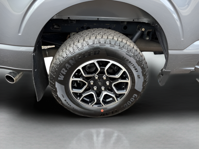 2023 Ford F-150 XLT Crew Cab