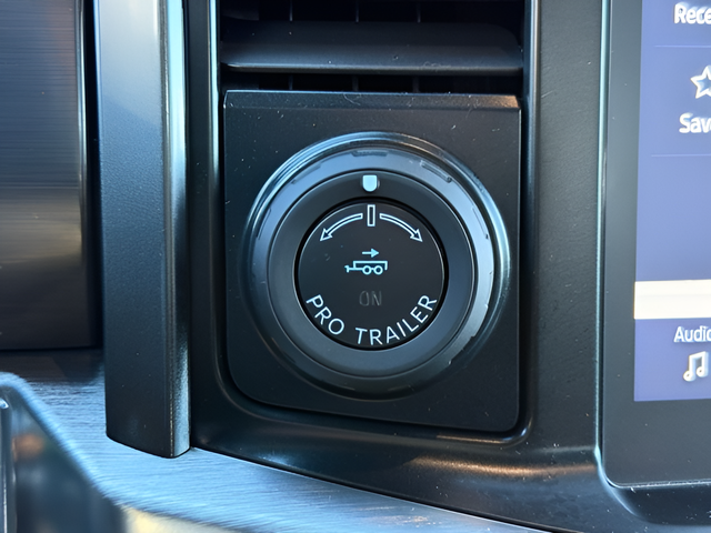 2023 Ford F-150 Lariat Crew Cab