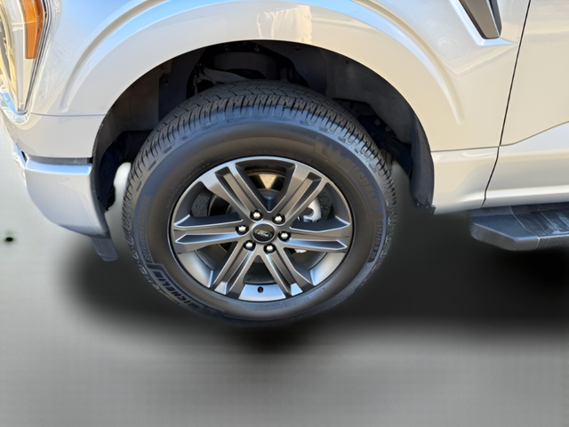 2023 Ford F-150 Lariat Crew Cab
