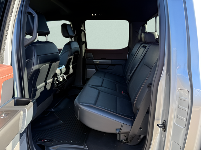 2023 Ford F-150 Lariat Crew Cab