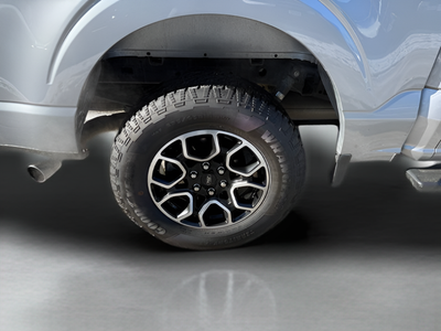 2023 Ford F-150 XLT Crew Cab