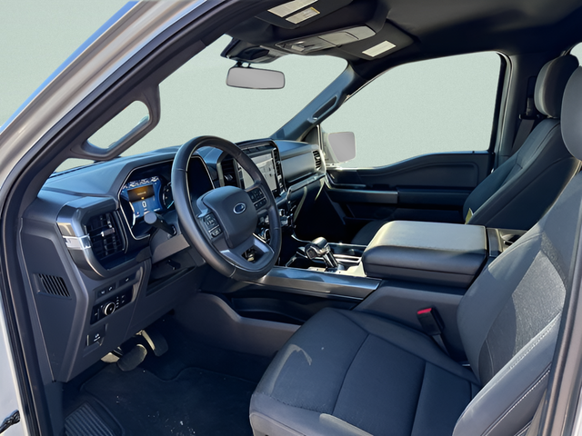 2023 Ford F-150 XLT Crew Cab