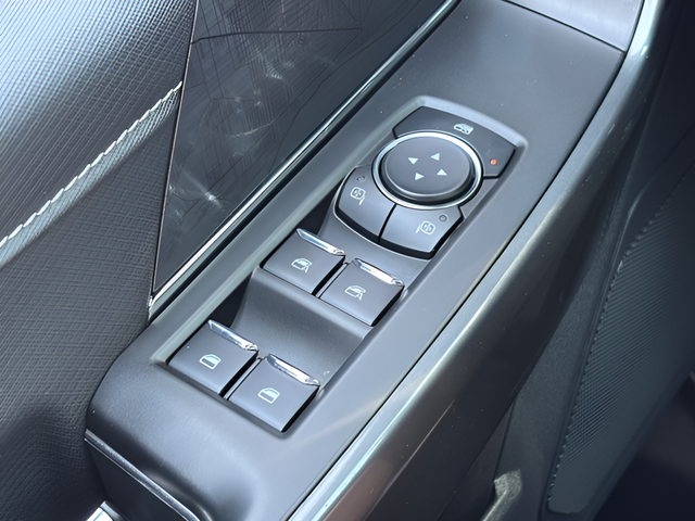 2023 Ford F-150 XLT Crew Cab