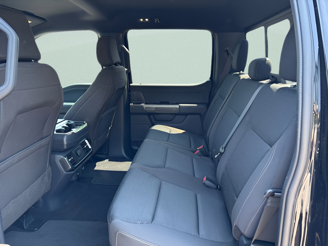 2023 Ford F-150 XLT Crew Cab