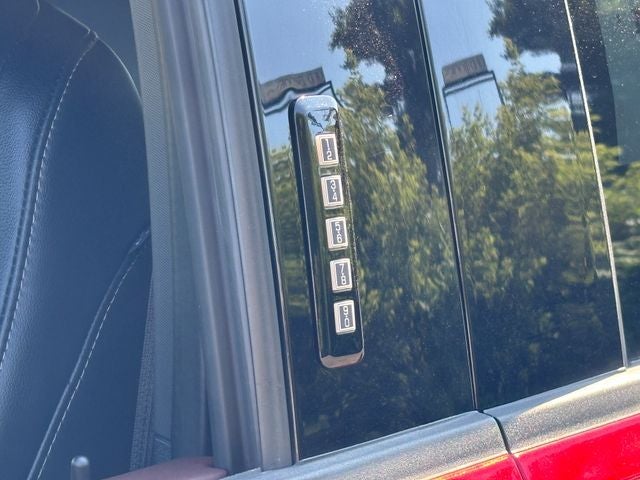 2023 Ford F-150 Lariat Crew Cab