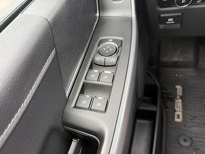2025 Ford F-150 XLT Crew Cab