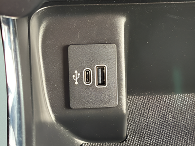 2025 Ford F-150 XLT Crew Cab
